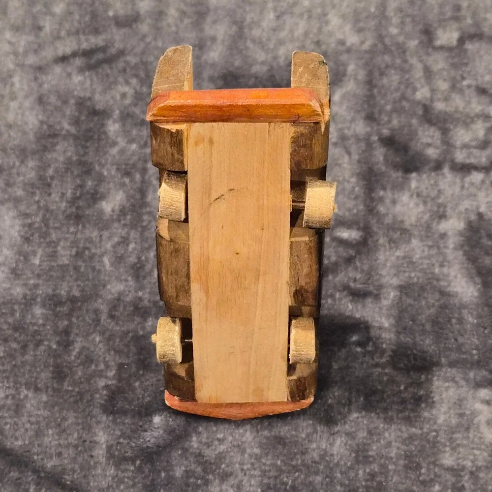 Handmade Wooden Cuba Classic Car Model Vintage Havana Souvenir Folk Art 4 Inch